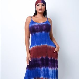 Maxi dress with head wrap